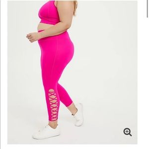Hot pink crop active leggings torrid size 6